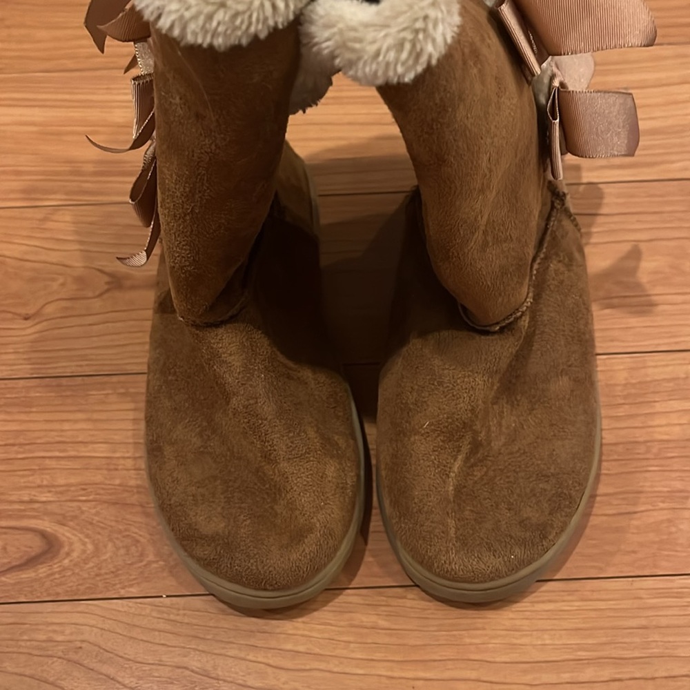 Rampage girls suede boots with fur and ribbons - Picture 2 of 7